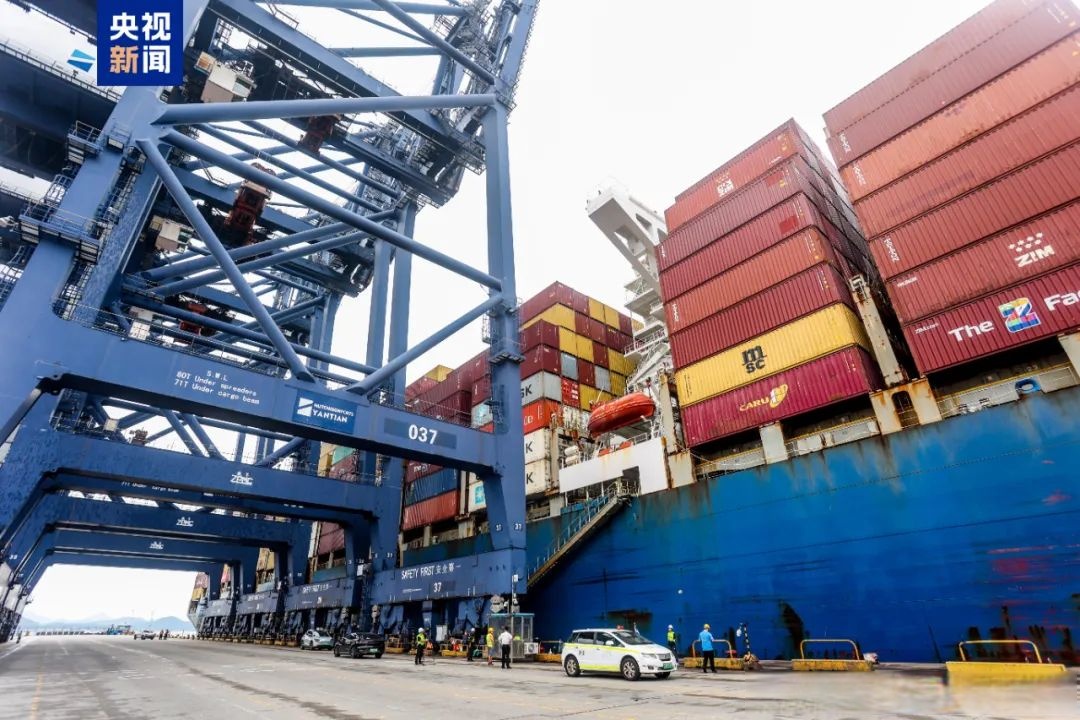 全球首例零下253攝氏度跨越一萬海里的特種貨物運輸成功完成